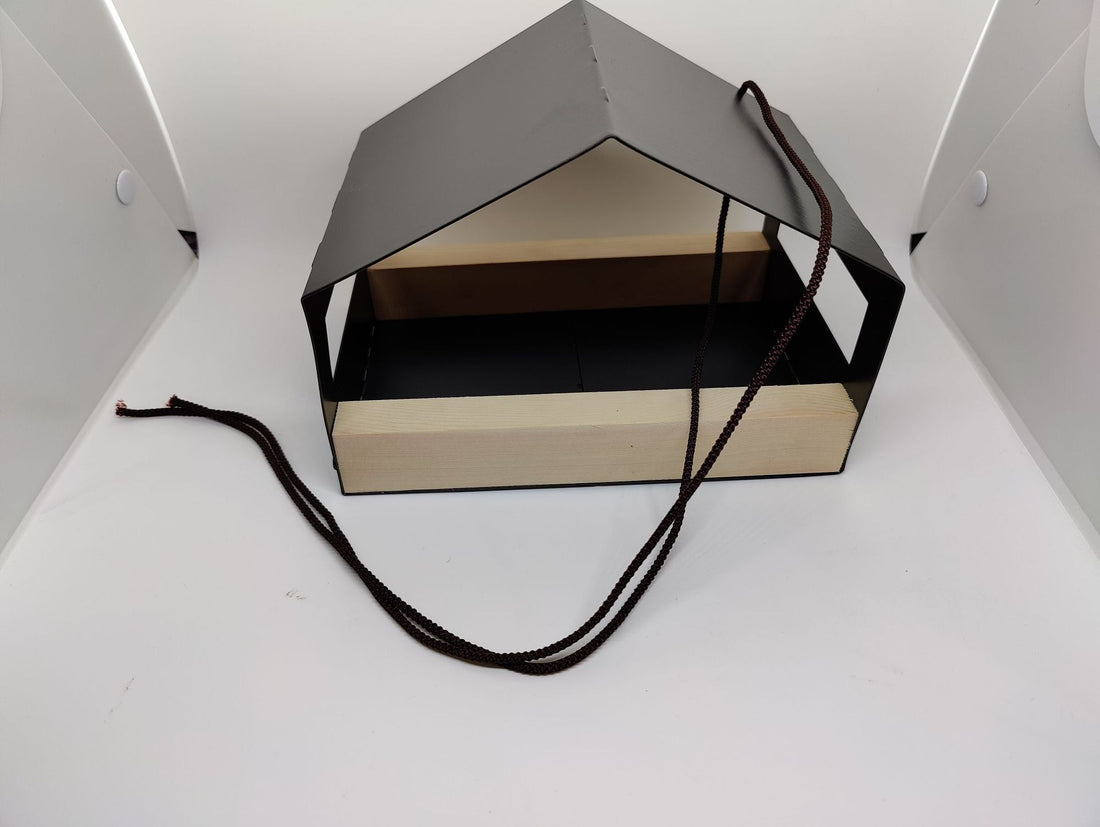 Outdoor Garden Hanging Bird Feeder