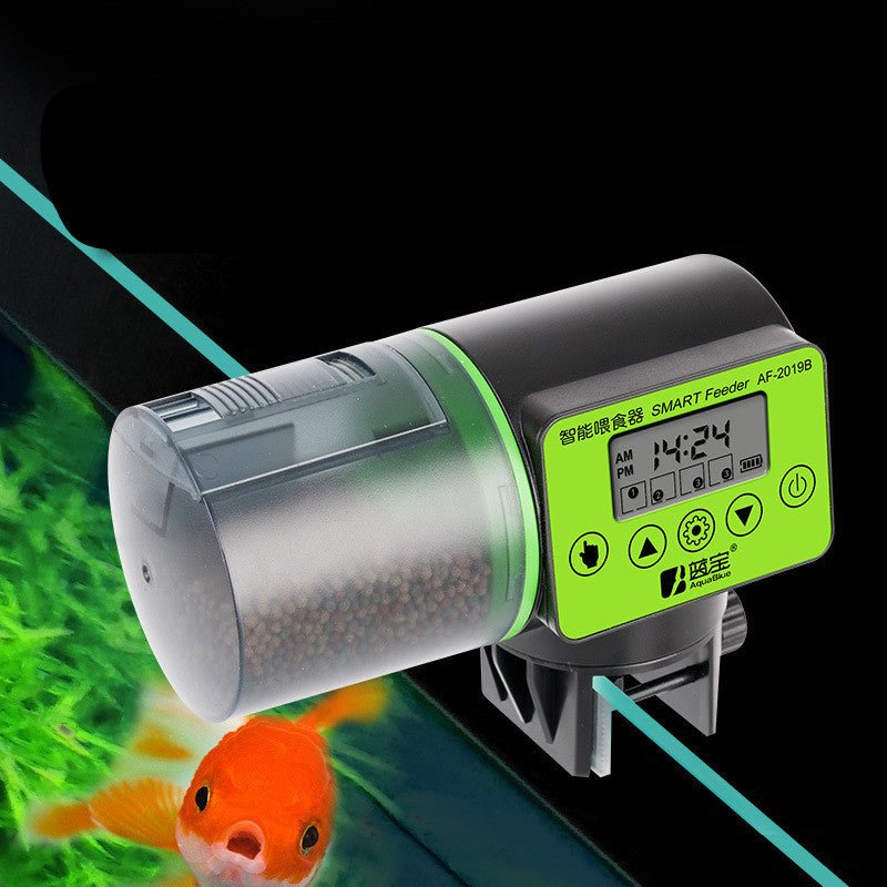Large capacity fish feeder - Drool Depot