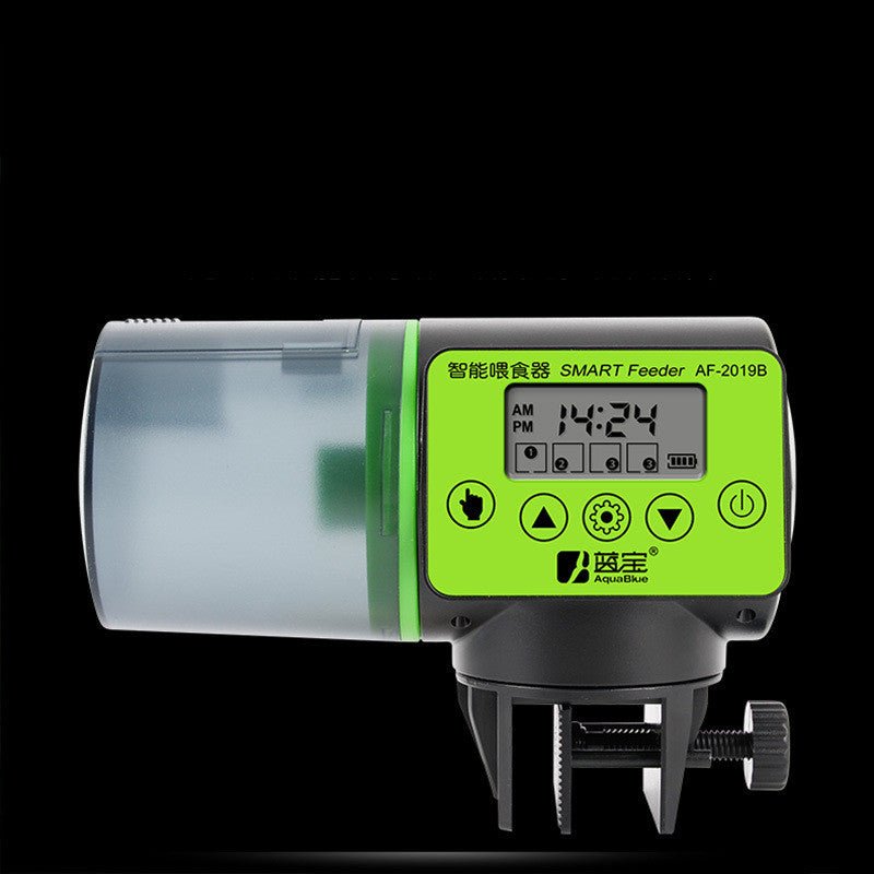 Large capacity fish feeder - Drool Depot